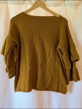 Madewell Women’s Ruffle Sleeve Sweater in Mustard Brown Size Small